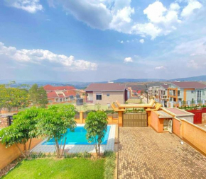 Gacuriro spacious luxurious villa with pool with 6 bedrooms